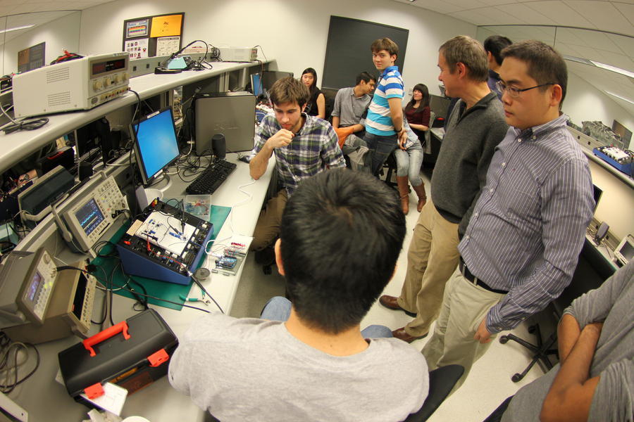 Class group working on experiment